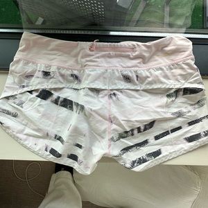 Lululemon speed up shorts